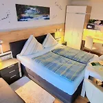 Garni Hotell 3*