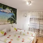 Hotel Garni 3*