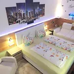 Hotel Garni 3*